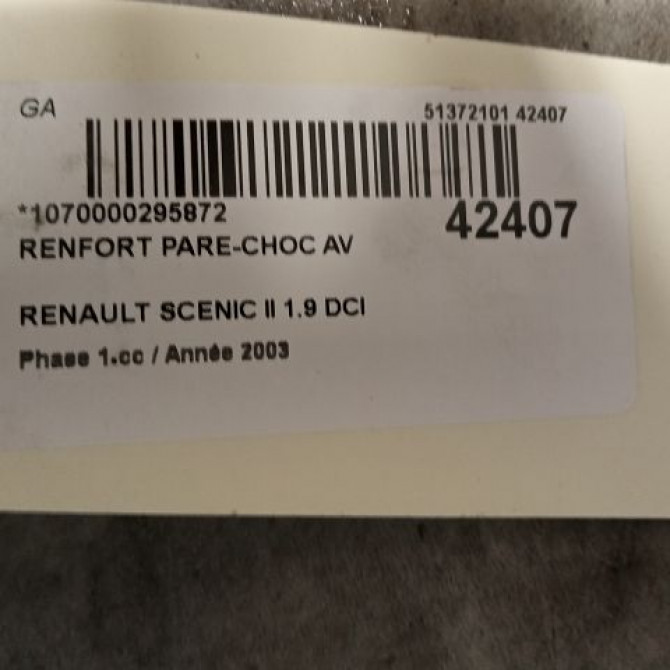 Renfort pare-choc avant occasion RENAULT SCENIC II Phase 1 03-2004->09-2006 1.9 DCI 120ch 8200534784 2