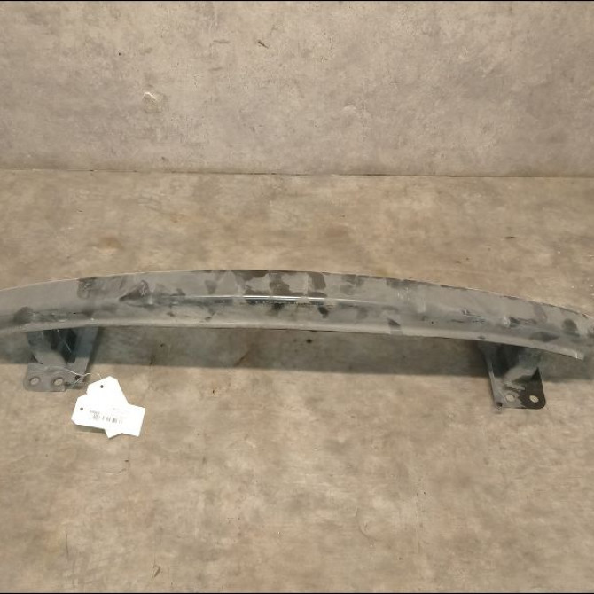 Traverse inférieure armature avant occasion VOLKSWAGEN POLO IV Phase 1 01-2002->05-2005 1.4i 75ch 1