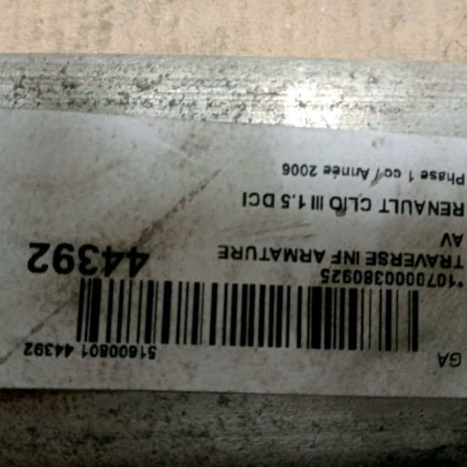 Traverse inférieure armature avant occasion RENAULT CLIO III Phase 1 09-2005->03-2009 1.5 DCI 105ch 2