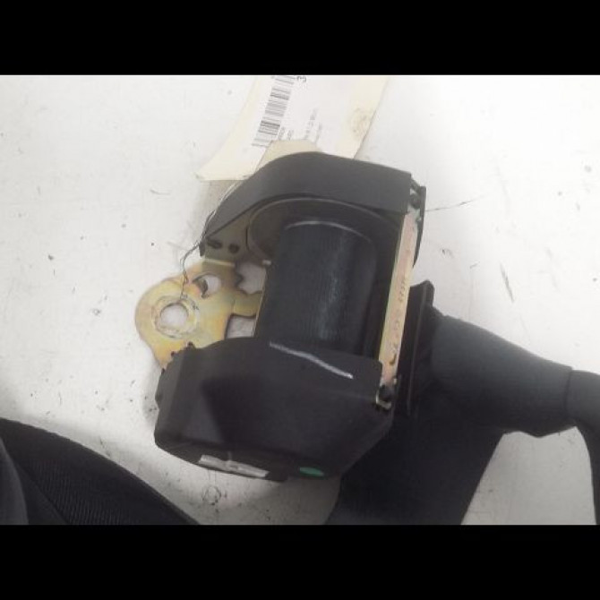 Ceinture arrière droite occasion NISSAN MICRA III Phase 1 01-2003->07-2005 1.2i 80ch 88844AX301 2