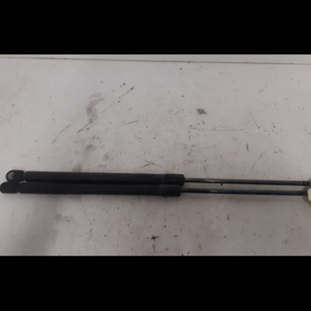 Verin droit hayon occasion NISSAN MICRA III Phase 1 01-2003->07-2005 1.2i 80ch 90450AX61B