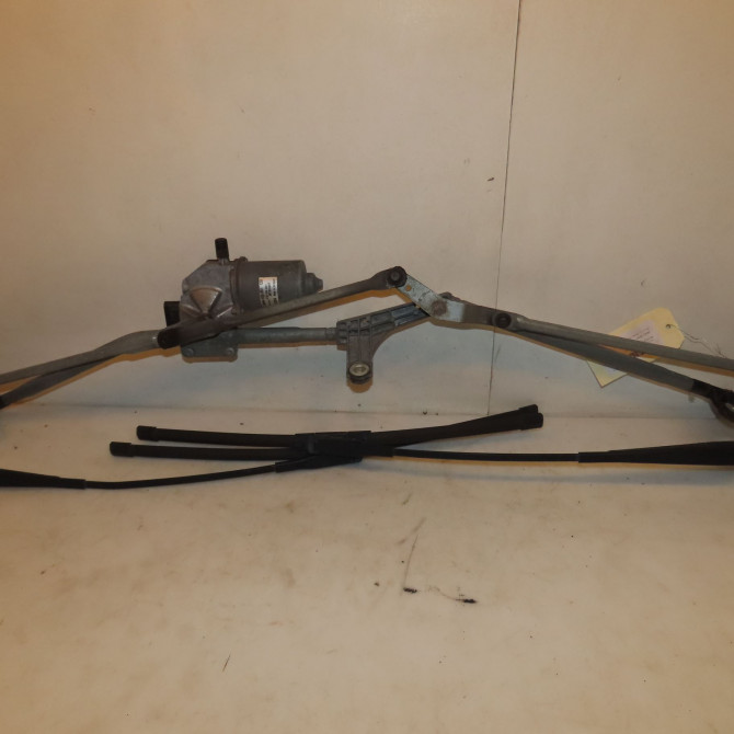 Moteur essuie-glace avant occasion SMART 146 Phase 1 04-1995->04-1999 0.8 CDI 45ch 451820004028 1