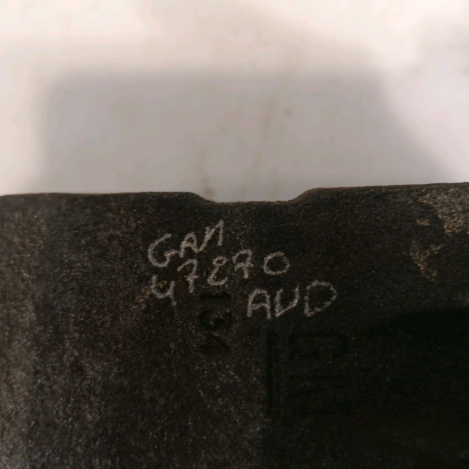 Etrier de frein avant droit occasion OPEL ZAFIRA III Phase 1 11-2011->... 13578803 3