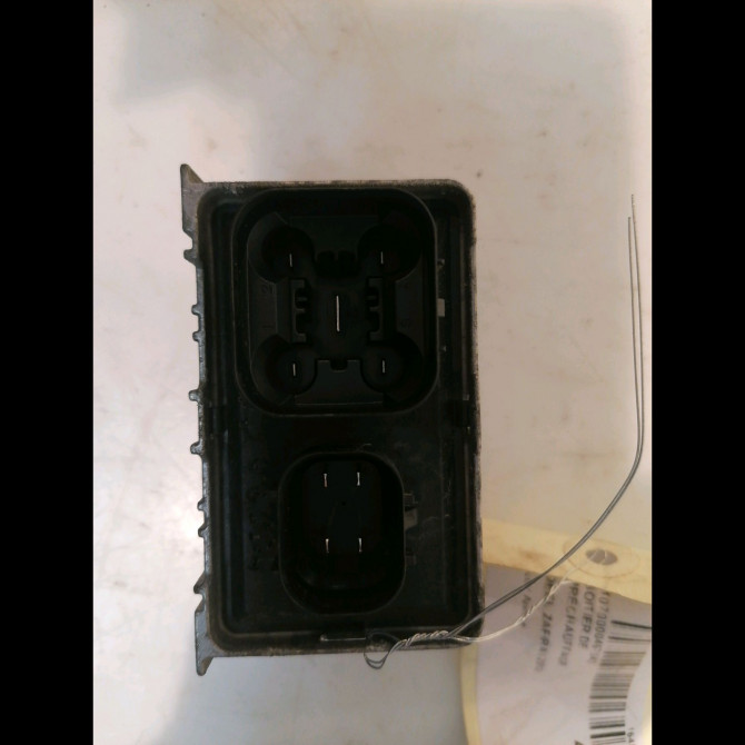 Boitier de préchauffage occasion OPEL ZAFIRA III Phase 1 11-2011->... 55574293 2