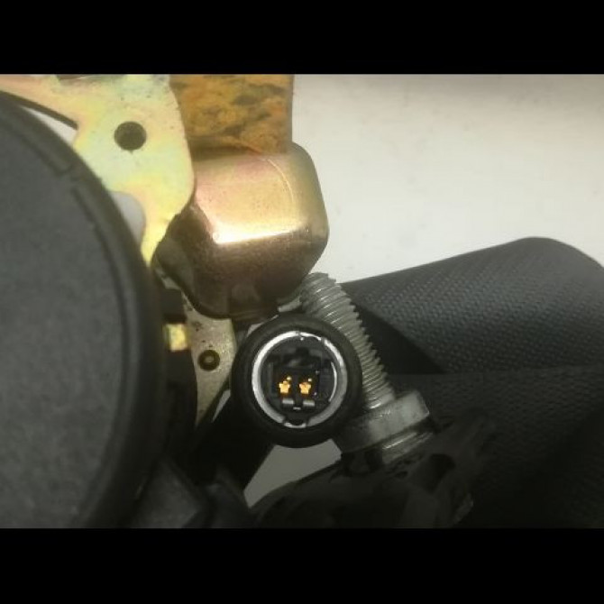 Ceinture arrière droite occasion RENAULT MEGANE II Phase 1 09-2003->12-2005 1.9 DCI 120ch 8200309223 4