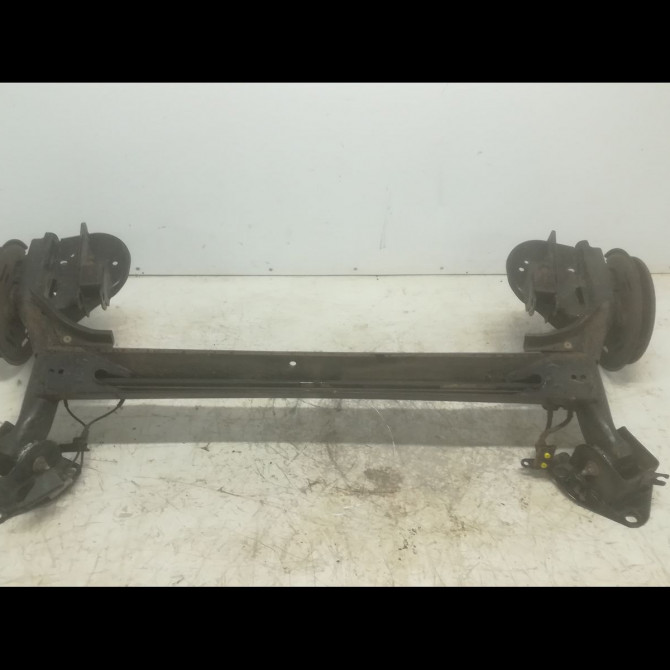 Train arrière occasion RENAULT KANGOO II Phase 1 01-2008->03-2013 1.5 DCI 105ch 555113267R 1