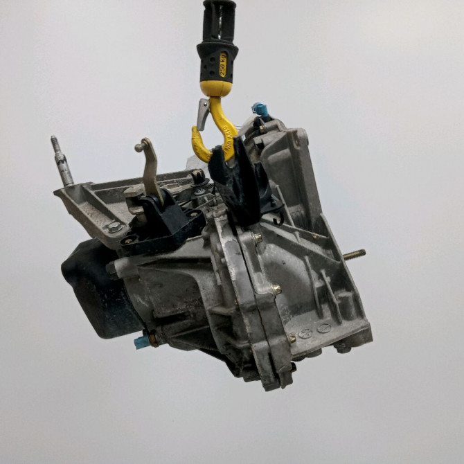 Boîte à vitesse mecanique occasion RENAULT CLIO III Phase 1 09-2005->03-2009 1.2i 16v 75ch 8200805160 2