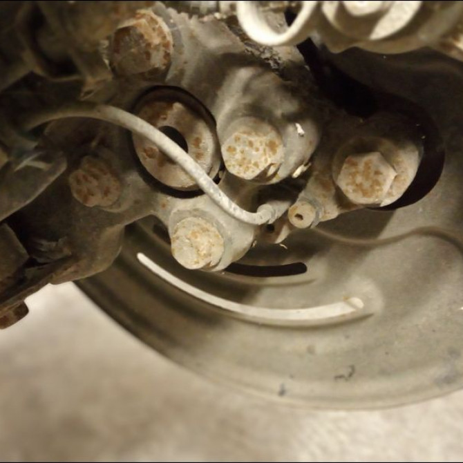 Train arrière occasion RENAULT TRAFIC II Phase 1 10-2001->08-2006 1.9 DCI 100ch 5