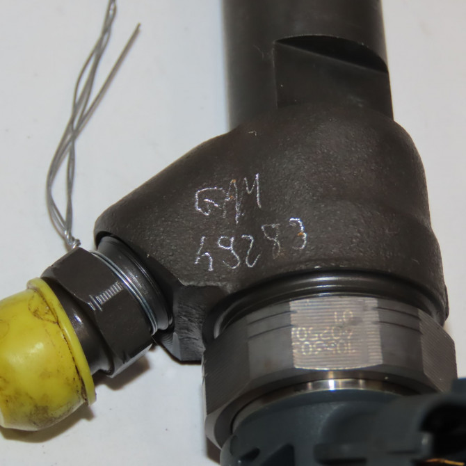 Injecteur occasion RENAULT SCENIC III Phase 1 04-2009->11-2011 1.6 DCI 130ch 3