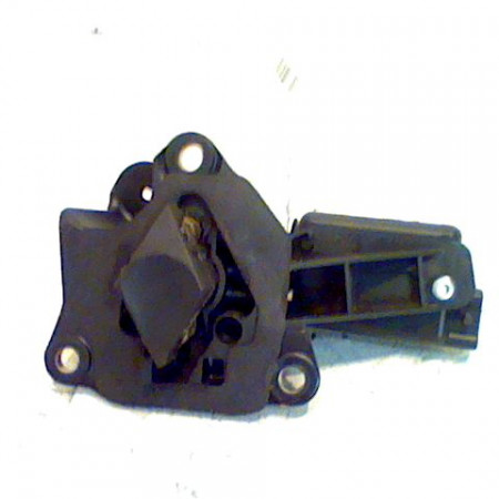 Actionneur coffre ar occasion RENAULT CLIO II Phase 2 06-2001->07-2006 1.5 DCI 65ch 7701039565