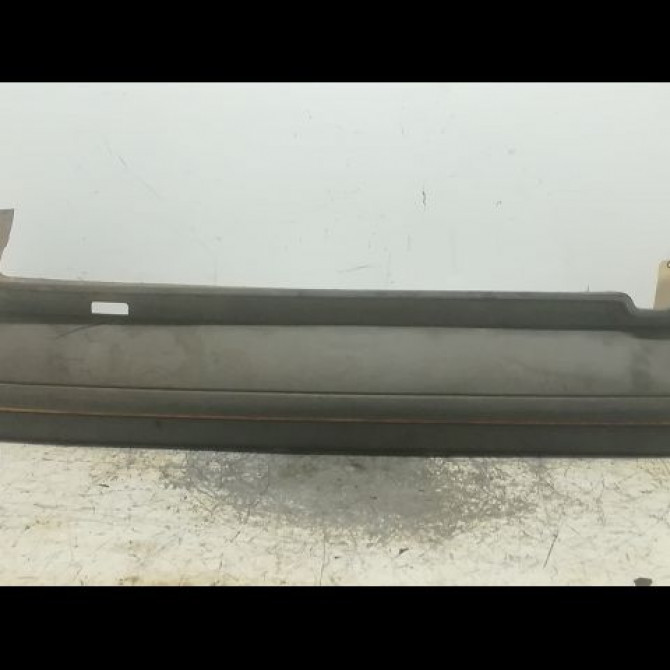 Pare-choc arrière occasion RENAULT 19 Phase 1 07-1989->04-1992 1.4i 7701367477 1