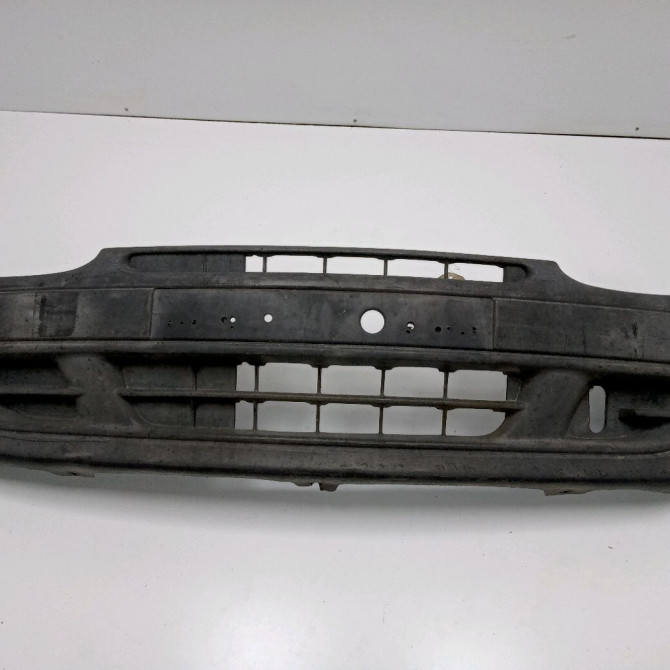 Pare-choc avant occasion RENAULT TWINGO I Phase 1 04-1993->08-1998 1.2i 55ch 7700823765 1