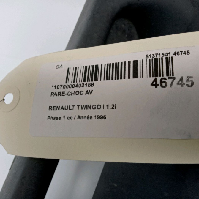 Pare-choc avant occasion RENAULT TWINGO I Phase 1 04-1993->08-1998 1.2i 55ch 7700823765 2