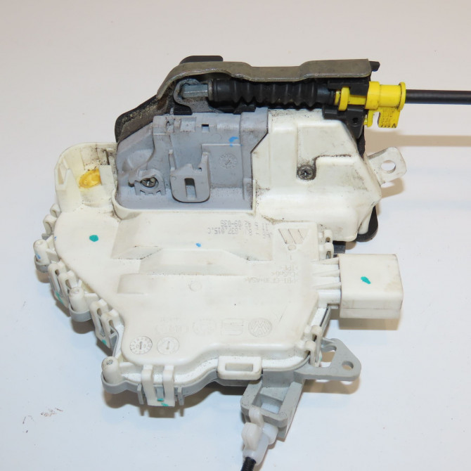 Serrure porte avg occasion AUDI A4 III Phase 1 01-2008->10-2011 2.0 TDI 120ch 5