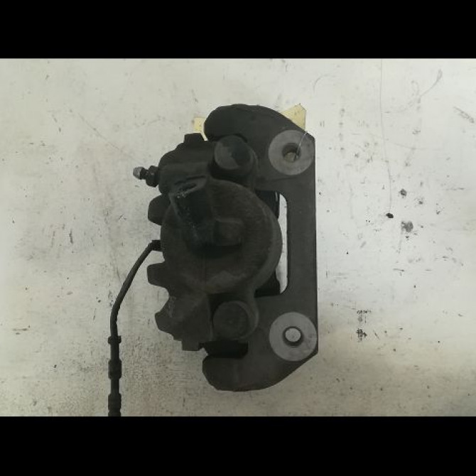 Etrier de frein avant gauche occasion B.M.W. SERIE 3 V Phase 1 03-2005->09-2008 318i 129ch 34116769091 2