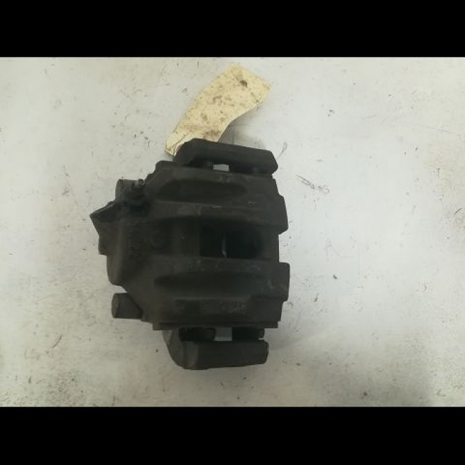 Etrier de frein avant droit occasion B.M.W. SERIE 3 V Phase 1 03-2005->09-2008 318i 129ch 34116769092 2