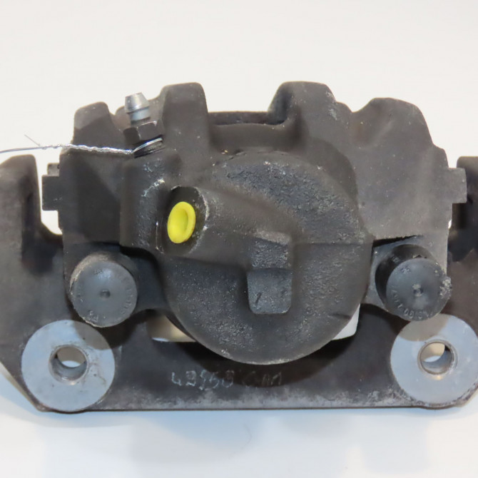 Etrier de frein avant gauche occasion B.M.W. SERIE 3 V Phase 1 03-2005->09-2008 318D 122ch 34116769091 3