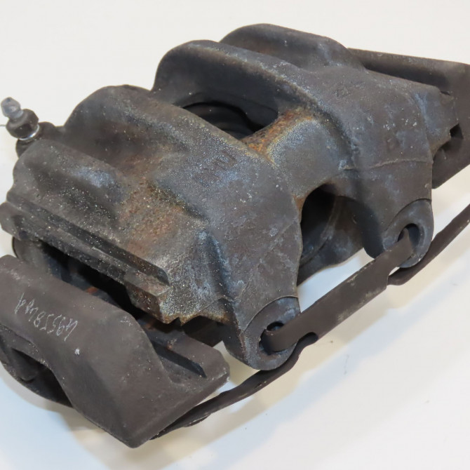 Etrier de frein avant droit occasion B.M.W. SERIE 3 V Phase 1 03-2005->09-2008 318D 122ch 34116769092 1