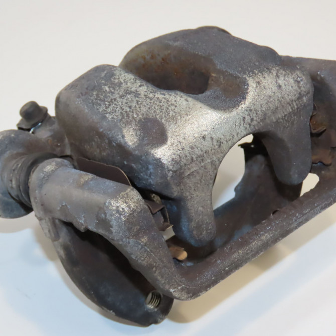 Etrier de frein arrière droit occasion B.M.W. SERIE 3 V Phase 1 03-2005->09-2008 318D 122ch 34216776378 1