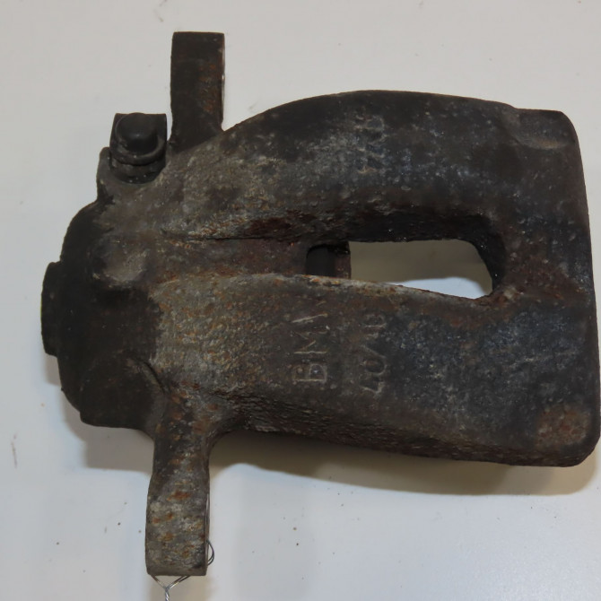 Etrier de frein arrière droit occasion B.M.W. SERIE 3 V Phase 1 03-2005->09-2008 318D 122ch 34216776378 4