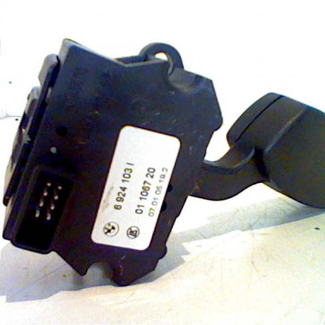 Commande clignotant occasion B.M.W. SERIE 5 IV Phase 1 12-1995->07-2000 61316924103 2