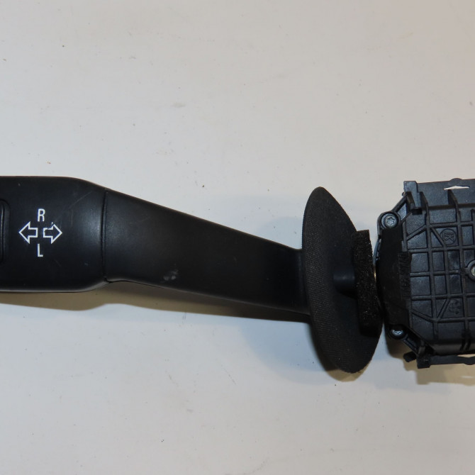 Commande clignotant occasion B.M.W. SERIE 5 IV Phase 1 12-1995->07-2000 61318352172 1