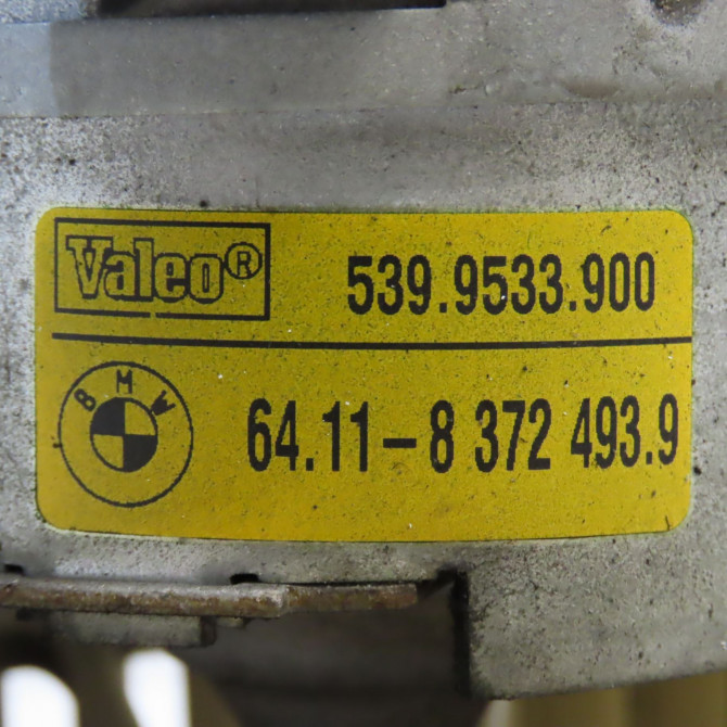 Ventilateur de chauffage occasion B.M.W. SERIE 5 IV Phase 1 12-1995->07-2000 525 TDS 64118372493 4