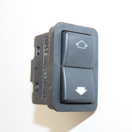 Commande leve-glace porte arrière gauche occasion B.M.W. SERIE 5 IV Phase 1 12-1995->07-2000 525 TDS 61318368974