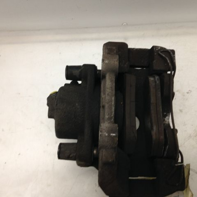 Etrier de frein avant droit occasion CITROEN C4 I Phase 1 11-2004->07-2008 2.0 HDi 138ch 1607376780 2