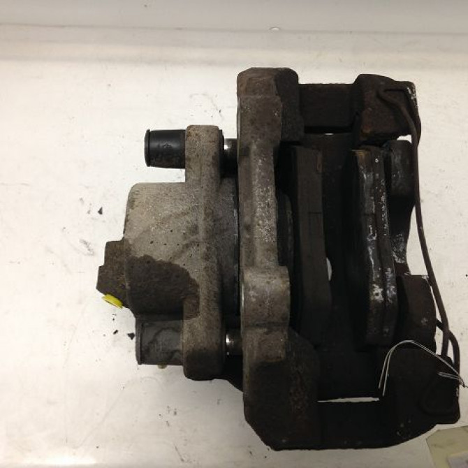 Etrier de frein avant gauche occasion CITROEN C4 I Phase 1 11-2004->07-2008 2.0 HDi 138ch 1607376680 2