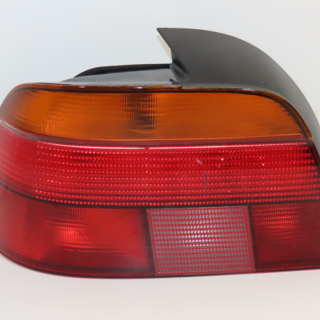 Feu arrière gauche occasion B.M.W. SERIE 5 IV Phase 1 12-1995->07-2000 525 TDS 63218363557