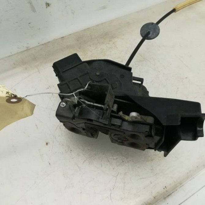Serrure porte avg occasion FORD FOCUS II Phase 1 09-2004->12-2007 4976083 1