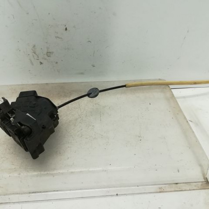 Serrure porte avg occasion FORD FOCUS II Phase 1 09-2004->12-2007 4976083 2