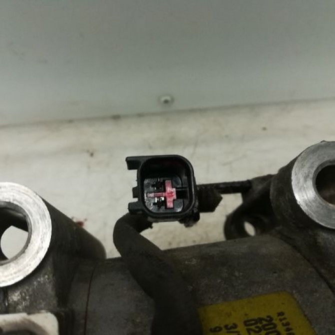 Compresseur air conditionne occasion FORD FOCUS II Phase 1 09-2004->12-2007 1678412 3