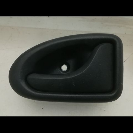 <span class="tt">Poignee int porte avd occasion  </span><span class="designation"> </span>