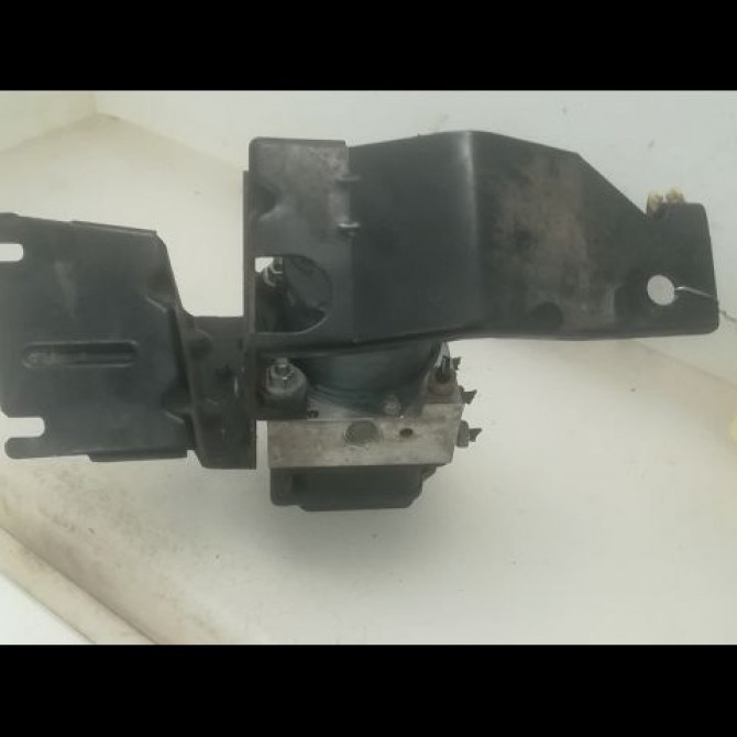 Unité hydraulique ABS occasion RENAULT CLIO II Phase 2 06-2001->07-2006 1.2 16v 7701067629 2