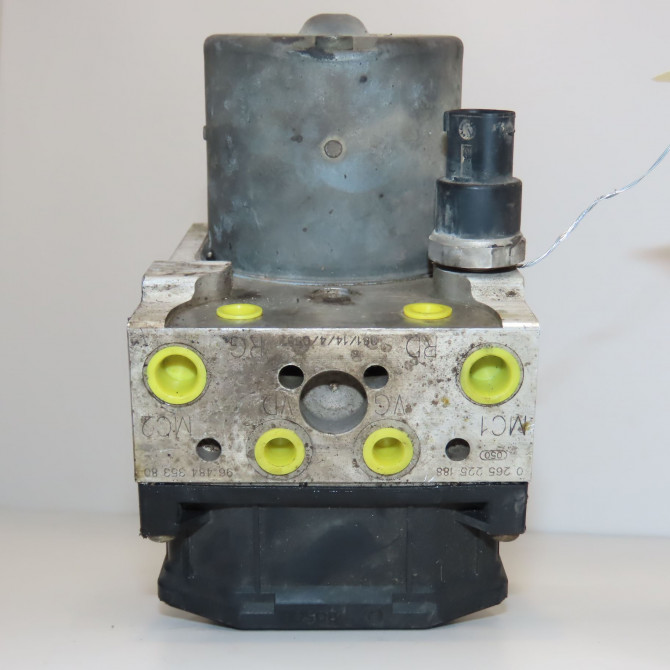 Unité hydraulique ABS occasion PEUGEOT 307 Phase 1 04-2001->06-2005 1.4 HDI 8v 70ch 4541T1 2