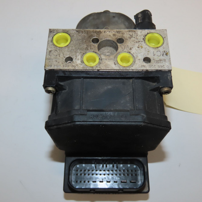 Unité hydraulique ABS occasion PEUGEOT 307 Phase 1 04-2001->06-2005 1.4 HDI 8v 70ch 4541T1 4