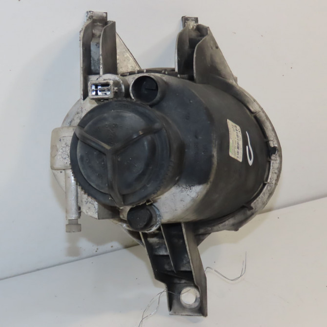 Phare antibrouillard avant gauche occasion PEUGEOT 206 Phase 2 02-2003->02-2009 1.4 HDI 70ch 6204T2 2