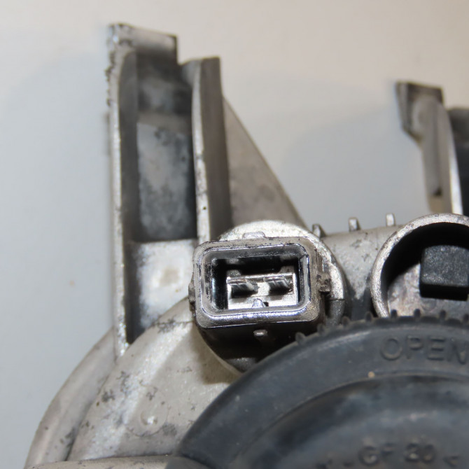 Phare antibrouillard avant gauche occasion PEUGEOT 206 Phase 2 02-2003->02-2009 1.4 HDI 70ch 6204T2 3