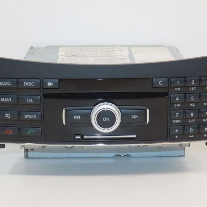 Autoradio occasion MERCEDES CLASSE E IV Phase 1 03-2009->11-2012 E 350 CDI 231ch 2189003307 1