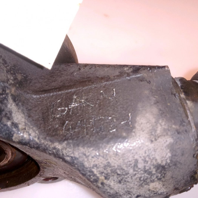 Moyeu avd occasion PEUGEOT 308 I Phase 2 04-2011->12-2014 1.6 E-HDI 112ch 330785 3