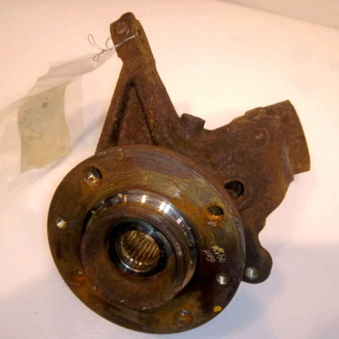 Moyeu avd occasion CITROEN BERLINGO I Phase 2 11-2002->10-2010 1.6 HDi 75ch 330785 1