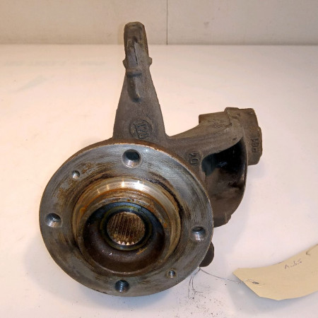 Moyeu avd occasion PEUGEOT 2008 Phase 1 04-1995->04-1999 1.6 BlueHDI 120ch 330785