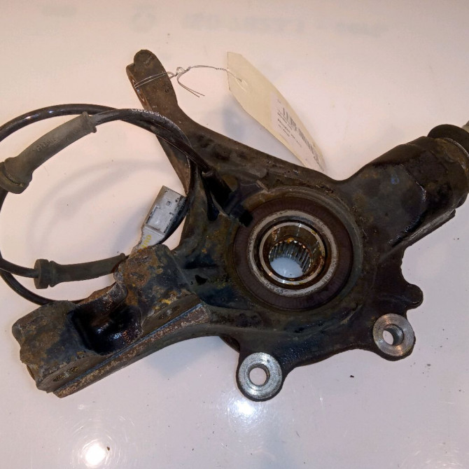 Moyeu avd occasion PEUGEOT 308 I 330785 2