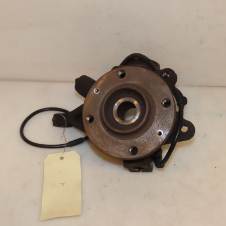 Moyeu avd occasion PEUGEOT 306 Phase 2 04-1997->03-2002 1.6i 100ch 330785