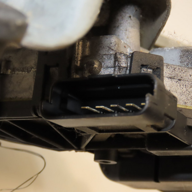 Moteur essuie-glace avant occasion DACIA LOGAN I Phase 1 MCV 01-2007->10-2008 1.5 DCI 85ch 3