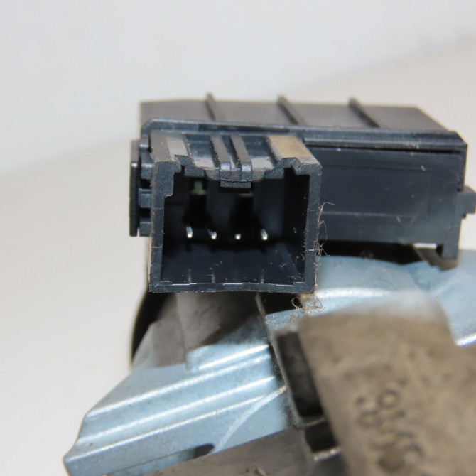 Antivol de direction occasion FORD CMAX I Phase 1 09-2003->03-2007 1.6 TDCI 110ch 1681167 4