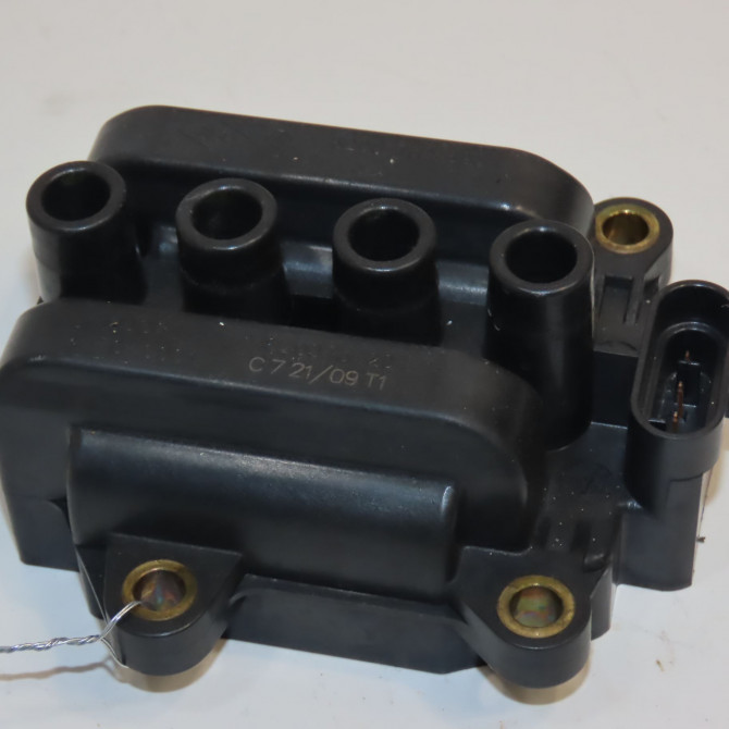 Bobine allumage occasion DACIA SANDERO I Phase 1 06-2008->10-2012 1.2 16v 75ch 8200702693 1