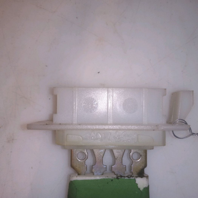 Resistance de chauffage occasion MERCEDES CLASSE A II Phase 1 12-2004->04-2008 A 180 CDI 1698300861 4